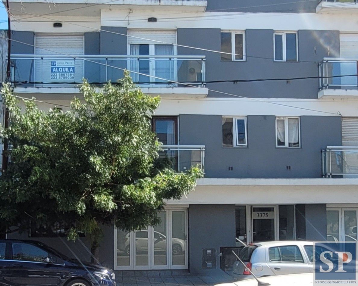 Dpto. 3amb a la calle. Cordoba 3375
